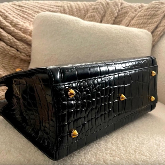 🚨Valentino Christy Paris Croc embossed leather Handbag… EUC. ..No Call Outs - Picture 3 of 8